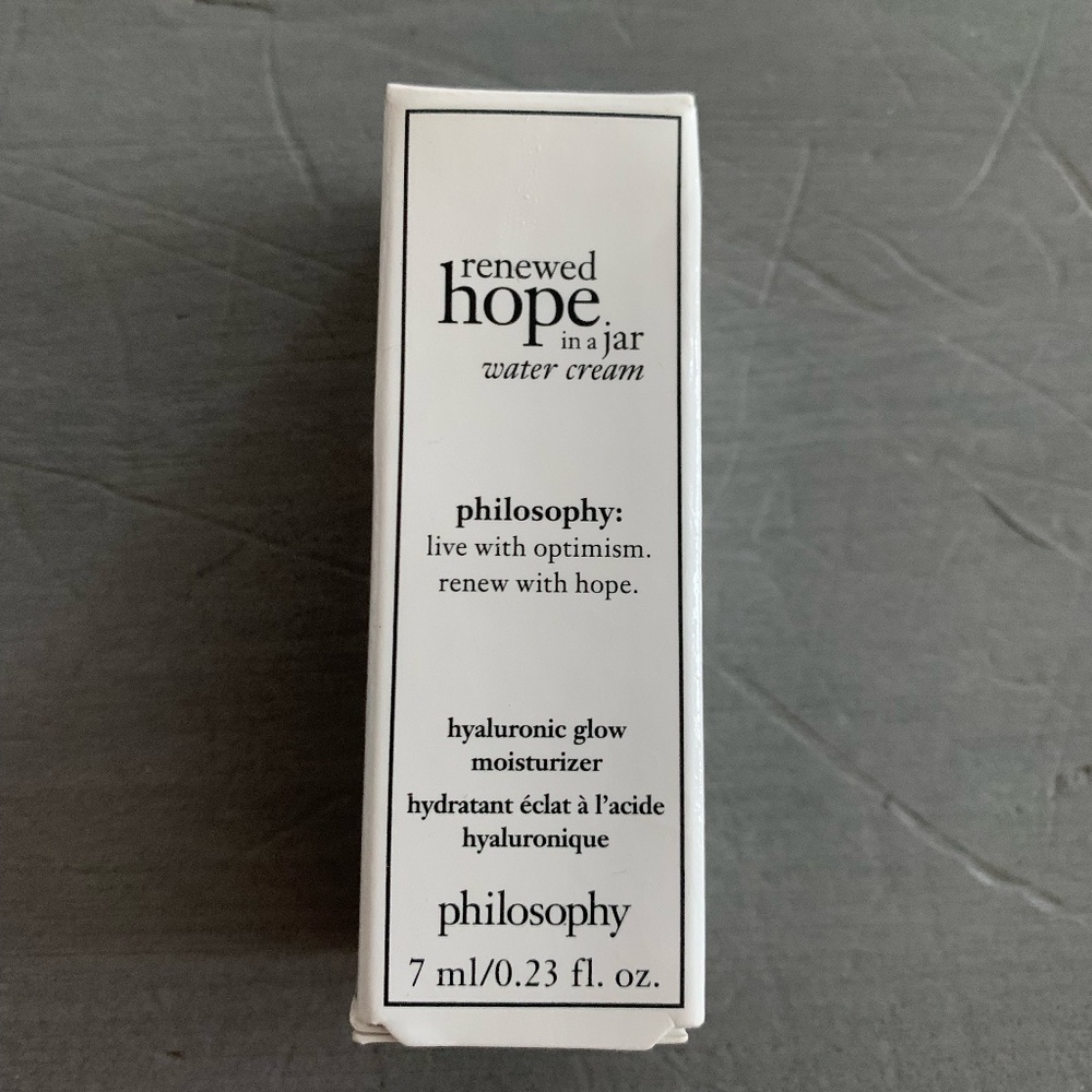 Hyaluronic Glow Moisturizer